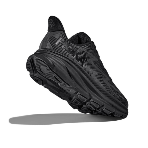 ⁦נעלי ריצה גברים HOKA CLIFTON 9 WIDE שחור שחור⁩ – תמונה ⁦4⁩